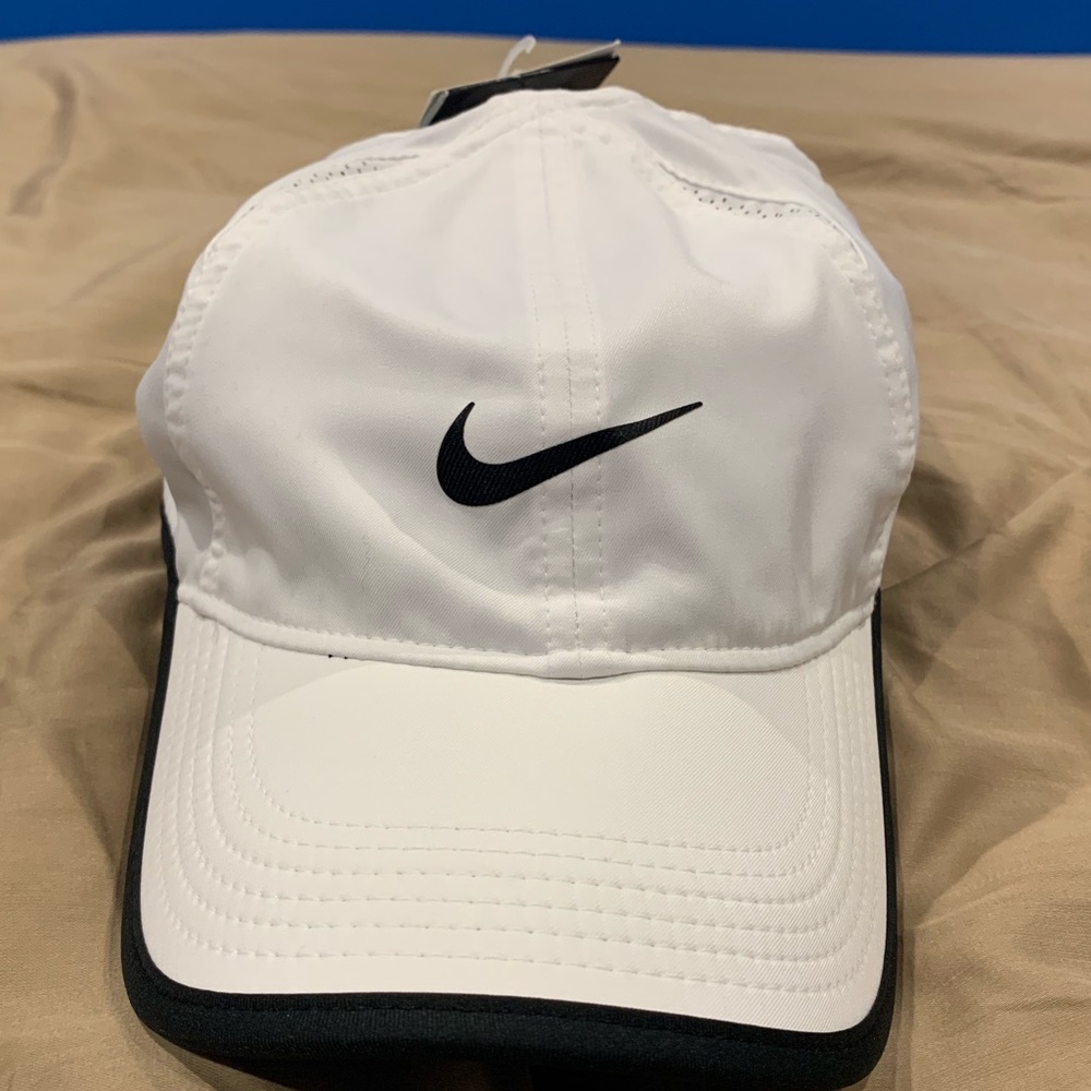 Adult Nike uni sex hat